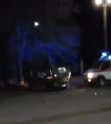 В оккупированном Стаханове взорвали автомобиль: есть раненый