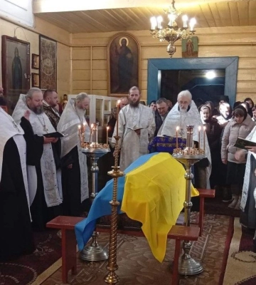 На Волині провели в останню дорогу воїна Віктора Маковецького