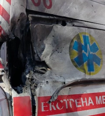 На Миколаївщині російський дрон атакував автомобіль «швидкої», є поранені