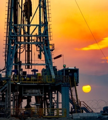 Ирак сократил добычу нефти и прекратил экспорт из Курдистана - СМИ