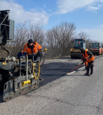 На Одещині стартували роботи з відновлення траси міжнародного значення