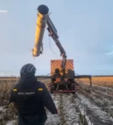 В Черниговской области обнаружили часть российской ракеты