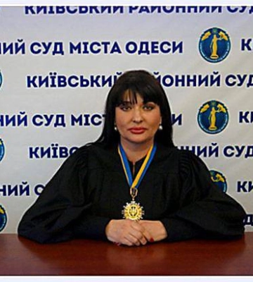 Одеській судді за хабарництво призначили шість років тюрми з конфіскацією частини майна