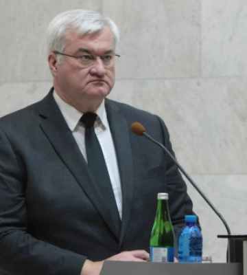 Сибіга закликав партнерів відреагувати на затримання угорською владою інкасаторів Ощадбанку