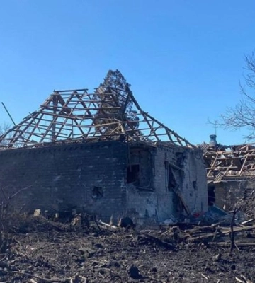Росіяни завдали авіаудару по Краматорську: є загиблий, пошкоджені десятки будинків