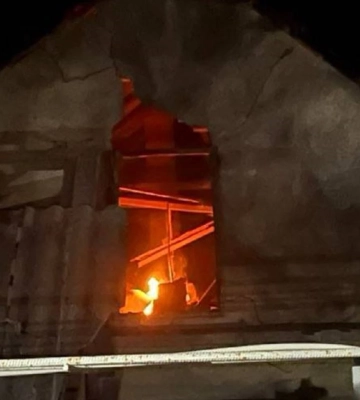 Ночной удар по Запорожью: поврежден частный дом, вспыхнул пожар