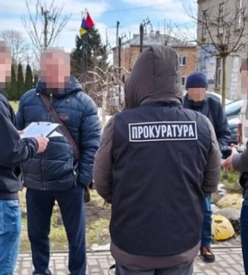 2800 долларов за оформление чужой недвижимости: во Львовской области разоблачили адвоката