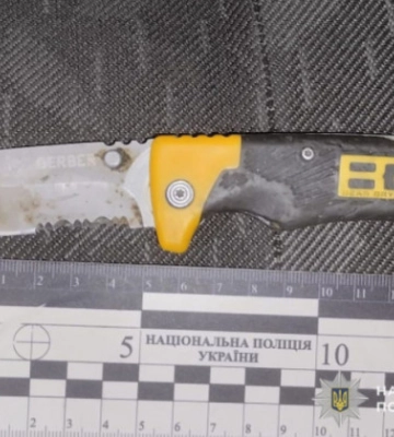 У Дніпрі затримали чоловіка, який з ножем напав на працівників ТЦК
