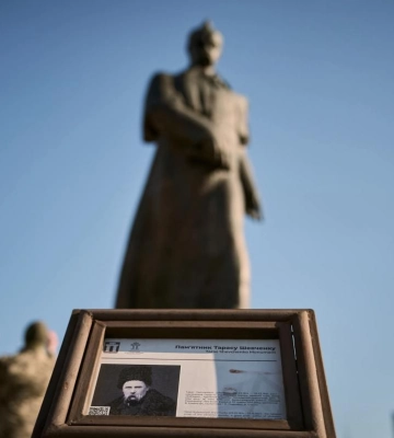У Рівному поклали квіти до пам’ятника Тарасу Шевченку