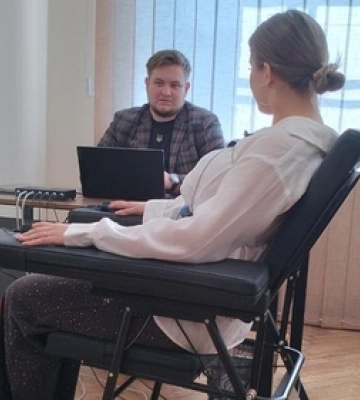 Поліграфолог з Волині розповів, чи реально обдурити детектор брехні (відео)