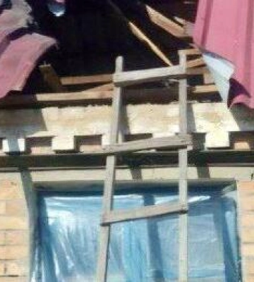 Понад 30 вибухів: на Дніпропетровщині руйнування і поранені