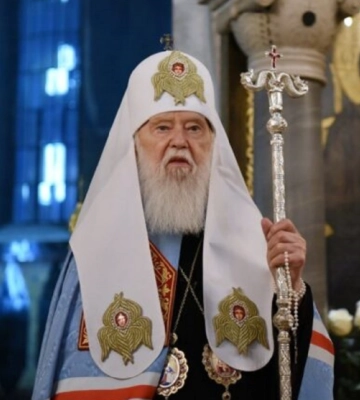 Почетный патриарх Филарет срочно госпитализирован