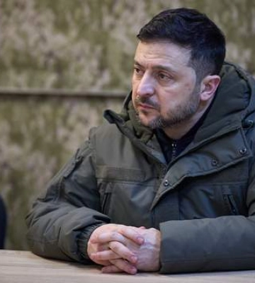Зеленський відкинув відмову від Донбасу для миру з РФ: "Справа не в кілометрах, а в людях"