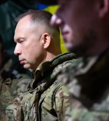 Військові ЗСУ утримують визначені рубежі та проводять активні наступальні операції на Донеччині — Сирський