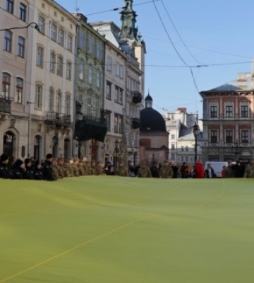 У центрі Львова урочисто заспівають Гімн України