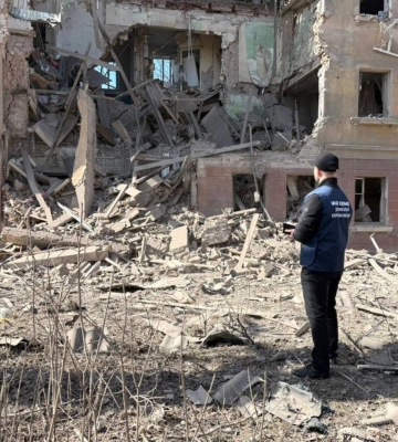 Российские войска ударили по Славянску, есть погибшие и более десятка раненых