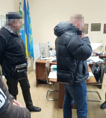 Ексдепутата від ОПЗЖ, який закупляв в РФ обладнання для промкомбінату на окупованій території, затримали під Києвом, - СБУ. ФОТО