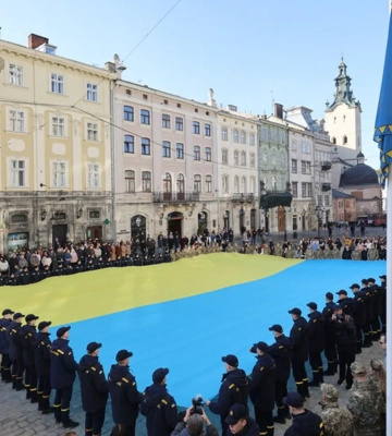 «Ще не вмерла України…»: від першого виконання гімну до світових рекордів