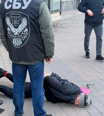 На Волині на хабарі викрили керівництво ключового дорожнього підприємства
