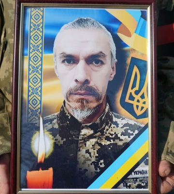 В Ужгороді сьогодні попрощалися із 51-річним солдатом Михайлом Швандою.