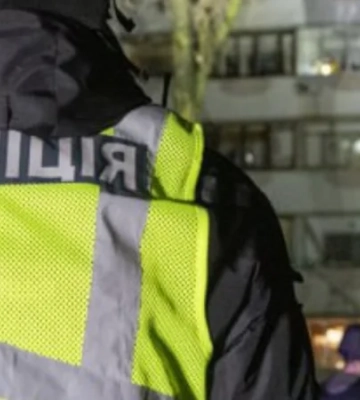 Взрыв возле дома в Харькове: погиб мужчина, его жена ранена