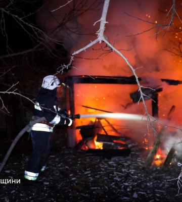Харків знову під ударом: ворожий БпЛА атакував приватний сектор (відео)
