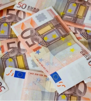 Politico: У Брюсселі мають план, як надати Україні €30 млрд, попри вето Угорщини й Словаччини
