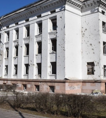 Россия сбросила на Краматорск авиабомбы, есть пострадавшая