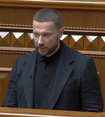 Резкий рост цен на топливо: АМКУ назвал причины повышения