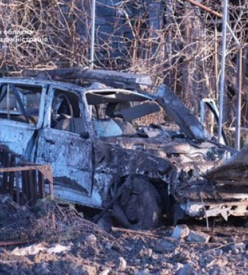 Росіяни вдарили КАБами по житловій забудові в Запоріжжі: шестеро постраждалих, пошкоджено будинки. ФОТОрепортаж (оновлено)