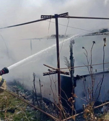 Понад 50 разів росіяни вдарили по Дніпропетровщині: одна людина загинула й одну поранено