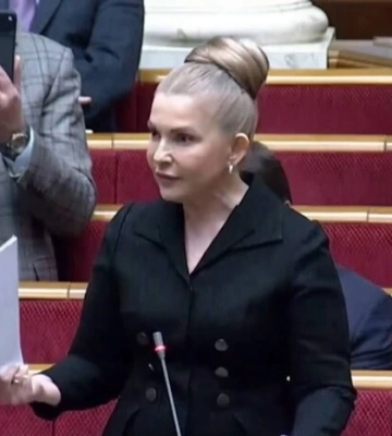 «Буде гаряче». Тимошенко скликає журналістів на бій з суддею