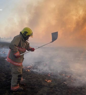 Людська недбалість: На Волині горіло 7 гектарів сухої трави