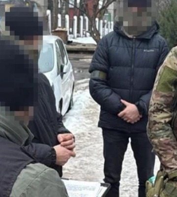 Заклав вибухівку біля кав’ярні: СБУ заявила про затримання чоловіка, який готував теракт у центрі Рівного