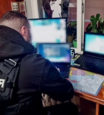 Педофілія в мережі: Нацполіція викрила 15 зловмисників у західних областях України