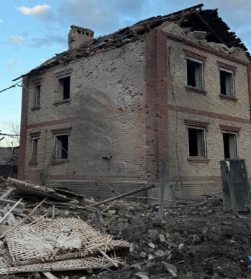Російська авіація вночі скинула авіабомби на Слов'янськ: пошкоджені понад 60 будинків, є загиблий та поранені