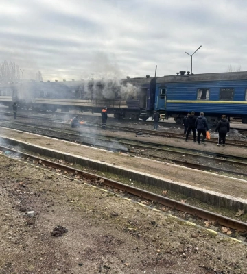 У Миколаєві російський "шахед" атакував обʼєкт транспортної інфраструктури, виникла пожежа, - Кім