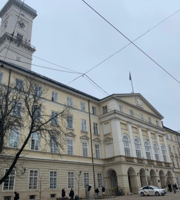 СБУ проводить слідчі дії в одному з управлінь Львівської міськради