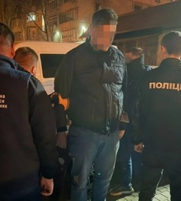 Одеський лікар організував схему з "інвалідністю" для ухилянтів: його викрито. ФОТО