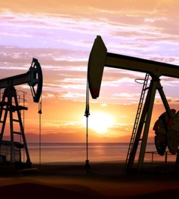 Нафтові доходи Росії в лютому впали до рекордно низького рівня