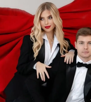 Валерій Бондар зачарував фанатів розкішними фотографіями зі своєю красунею-дружиною
