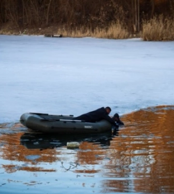 У Харкові шестеро дітей провалилися під кригу, двоє загинули