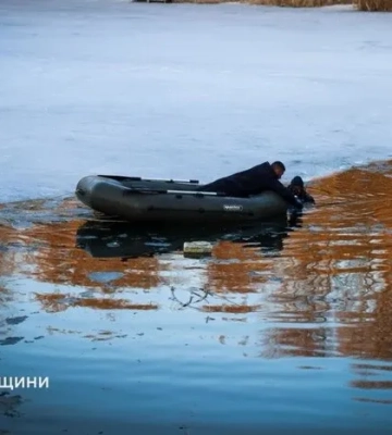 Двоє дітей загинули на кризі в Харкові