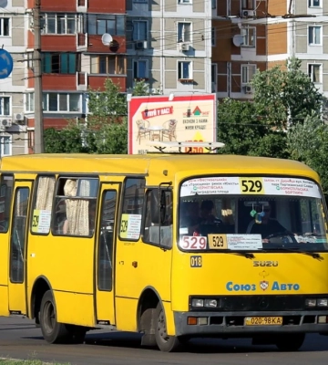 У Києві з 14 березня подорожчає проїзд у приватних маршрутках до 20 грн