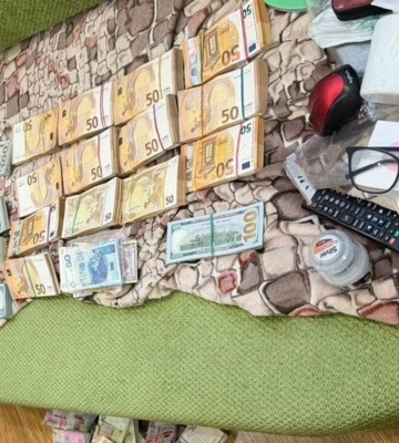 Мільйони на фортифікаціях: на Дніпропетровщині підозрюються двоє посадовців військової частини