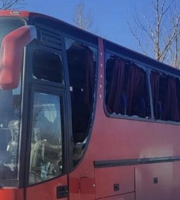 Росія вдарила по рейсовому автобусу "Харків-Великий Бурлук": є загиблі та поранені