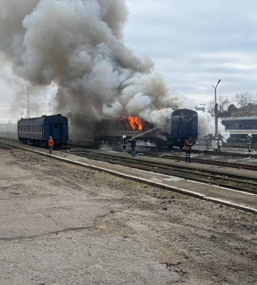 Ворог атакував потяг, що їхав маршрутом Дніпро-Ковель