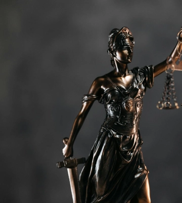 Суд призначив 15 років тюрми коригувальнику, який наводив російські дрони на блокпости в Одесі