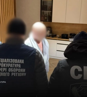 Начальника відділу ТЦК на Закарпатті затримали за підозрою у вимаганні двох автомобілів