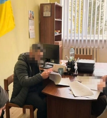 Привласнив донати на ЗСУ: на Хмельниччині керівник благодійного фонду отримав підозру